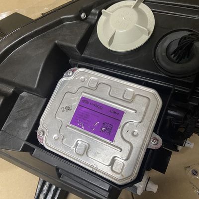 ROEWE SAIC 自動車フィットメント 左ヘッドライト 2018年 ハイコンフィギュレーション スプリング OE 10558959号