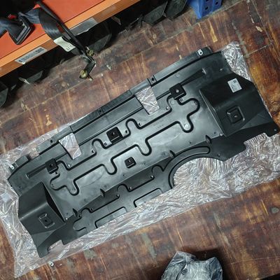 2020- Roewe ERX5 RX5 と MG GS OEM NO 10778165/10416068用のエンジンの下部保護プレート