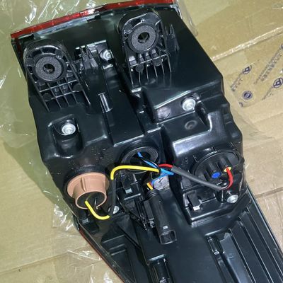 ROEWE SAIC カーフィットメント 左後部外尾ライト LED MG GS Roewe RX5 2016 OE 10238678