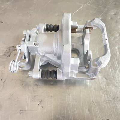 自動車装具 MG SAIC MG GS OE 10142324用の右後ろブレーキホイールシリンダー