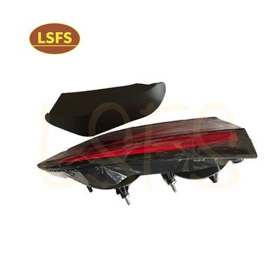 車のトランクカッドライトとバックテールライト 12V SAIC MG ZS のための 40X25X28cm OE ストレージ