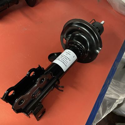 SAIC MG ZS 自動車装具 前左ショック吸収器 OE 10242405 オートサスペンション
