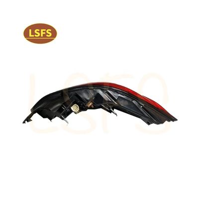 MG6 ハッチバック6用左尾灯 MG6 OE 10692829