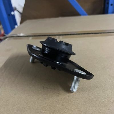 SAIC MG GT 6 と ROEWE 350 360 のための自動懸垂 ショック吸収器 ストラット マウント 50016196
