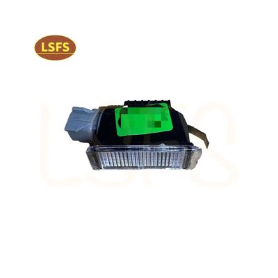 マックスUS T60 T90 EV30 OE C00069212 C00069211/C00309677用のプラスチック製の裏ナンバープレートライト