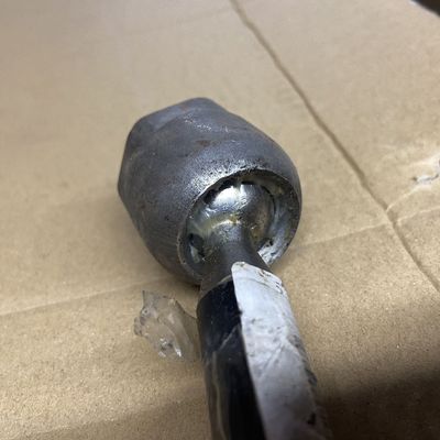 OE 10353671 メタル・タイ・スティッド MG ZS用の内球関節 顧客の要求を満たす