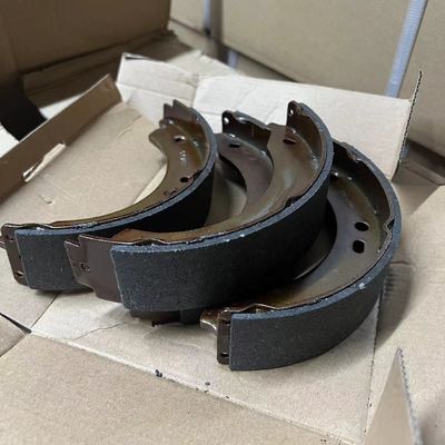 SAIC MOTOR MAXUS V90 ハンドブレーキパッド C00233816 強化ブレーキ効率